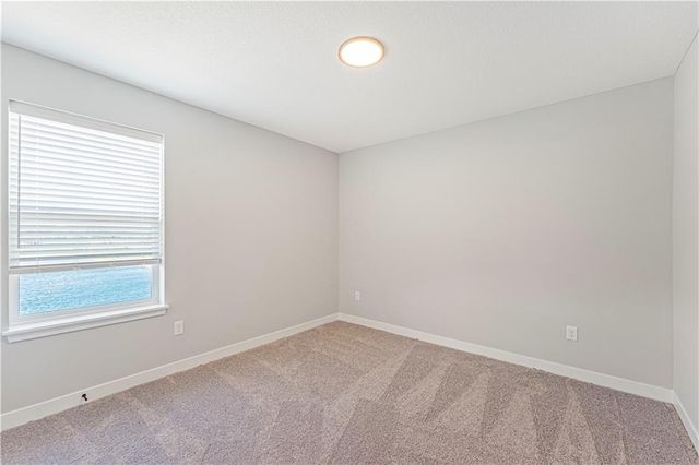 8704 SW Edgewater Drive, Blue Springs, MO 64064