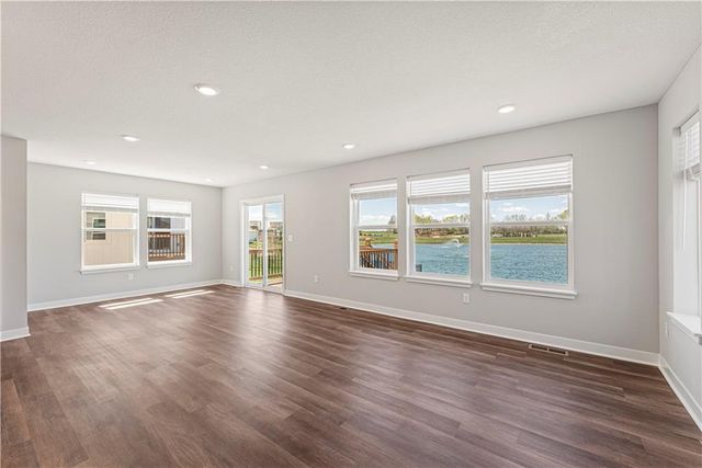 8704 SW Edgewater Drive, Blue Springs, MO 64064