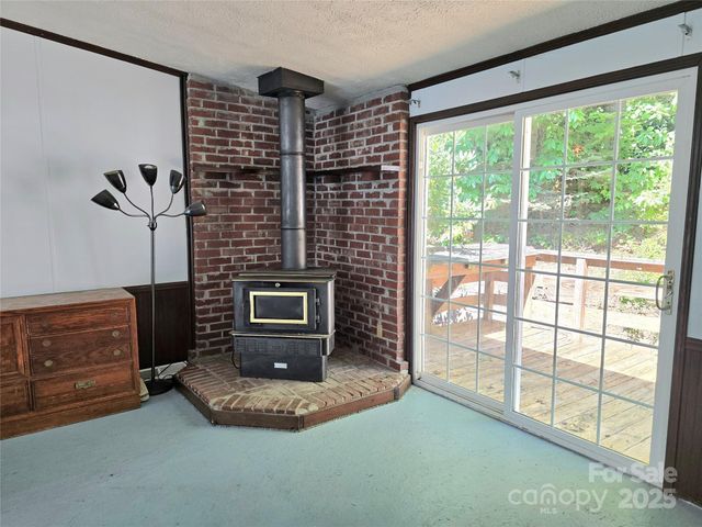 113 Reeves Road, Leicester, NC 28748