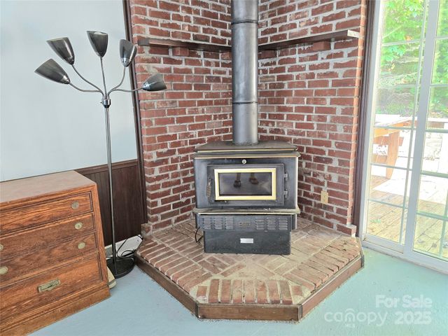 113 Reeves Road, Leicester, NC 28748