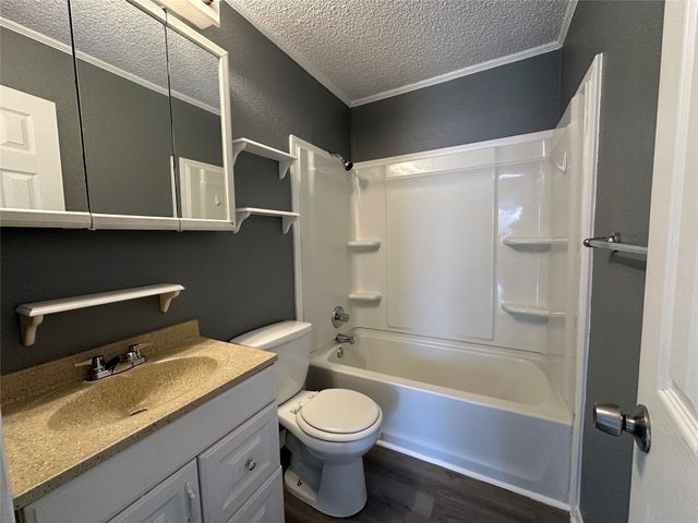 113 Gordon Drive, Terrell, TX 75160