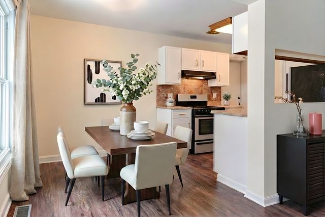 254 Sunset Court 0, Vernon Hills, IL 60061