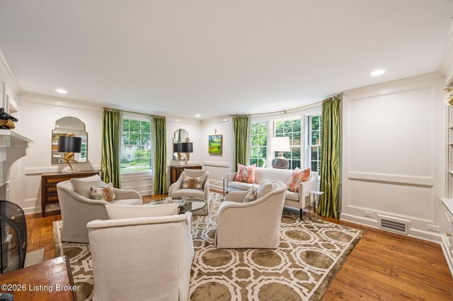 410 Mayfair Ln, Louisville, KY 40207
