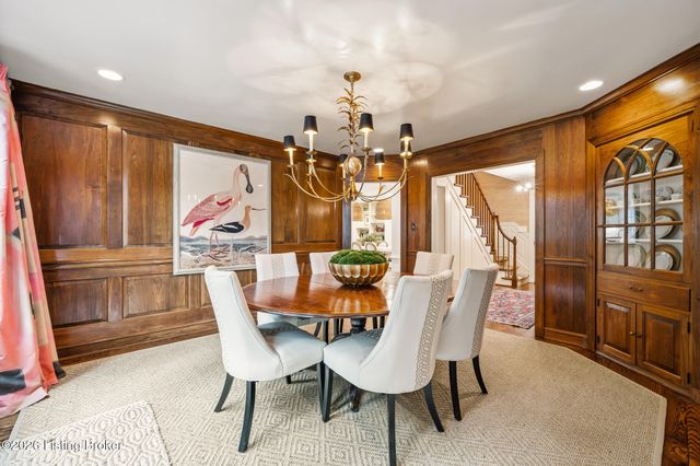 410 Mayfair Ln, Louisville, KY 40207