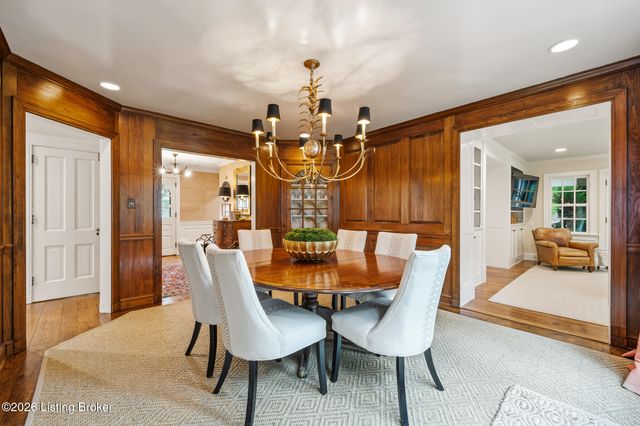 410 Mayfair Ln, Louisville, KY 40207