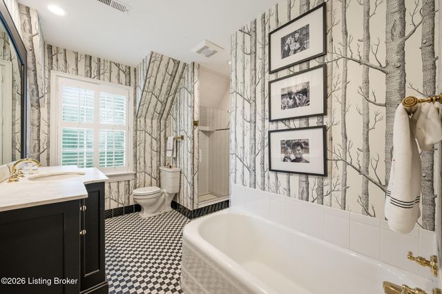 410 Mayfair Ln, Louisville, KY 40207