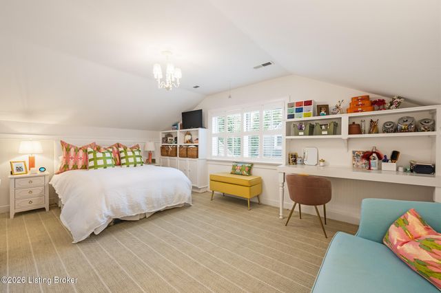 410 Mayfair Ln, Louisville, KY 40207