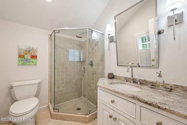 410 Mayfair Ln, Louisville, KY 40207