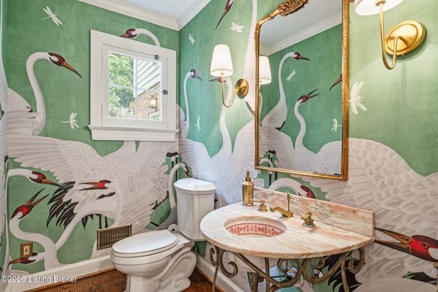410 Mayfair Ln, Louisville, KY 40207