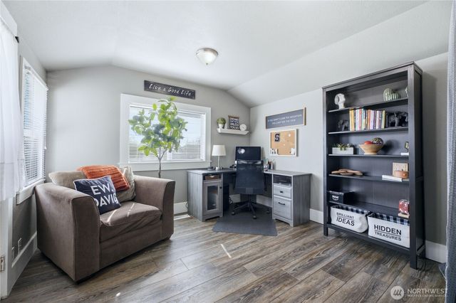 4801 S Thompson Avenue, Tacoma, WA 98408