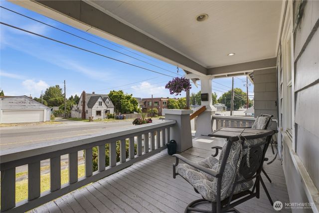 4801 S Thompson Avenue, Tacoma, WA 98408