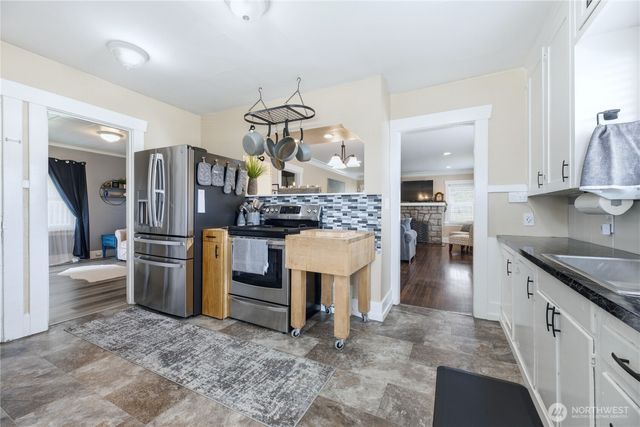 4801 S Thompson Avenue, Tacoma, WA 98408