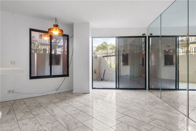 1310 E Ocean, Long Beach, CA 90802