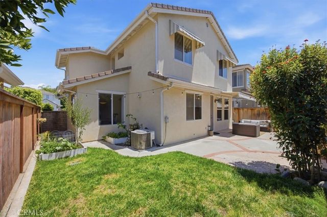 5 Woodlake, Buena Park, CA 90621