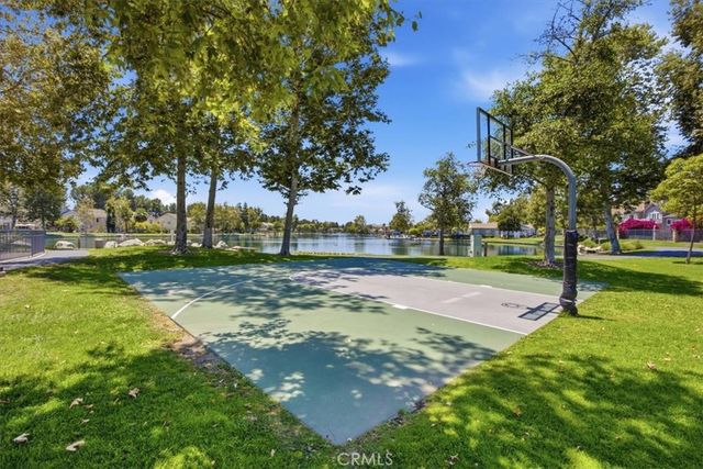 5 Woodlake, Buena Park, CA 90621