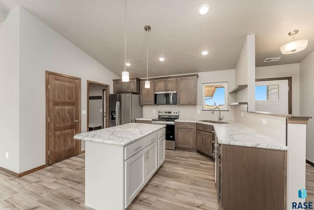 1135 E Apex St Street, Tea, SD 57064