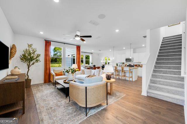 1295 Windance Lake Drive, Loganville, GA 30052