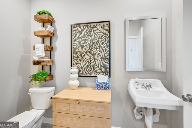 1295 Windance Lake Drive, Loganville, GA 30052