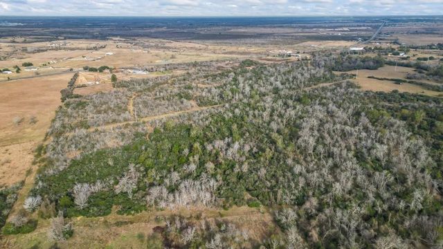 14872 Fm 359, Hempstead, TX 77445