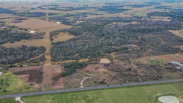 14872 Fm 359, Hempstead, TX 77445