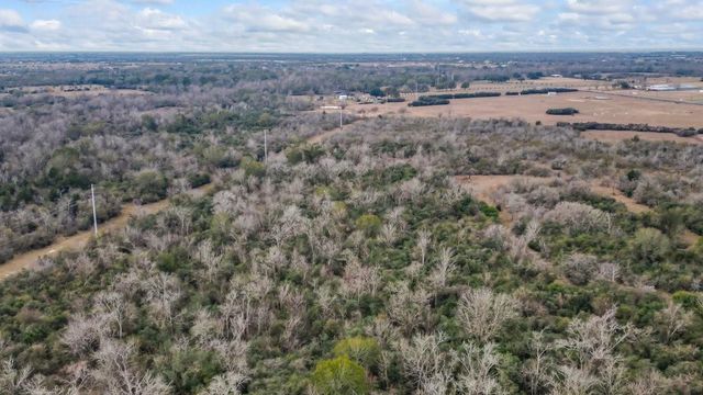 14872 Fm 359, Hempstead, TX 77445