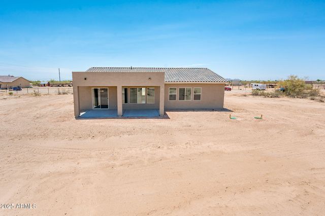21916 W Duane Lane, Wittmann, AZ 85361