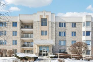 10720 S Washington Street 406, Oak Lawn, IL 60453