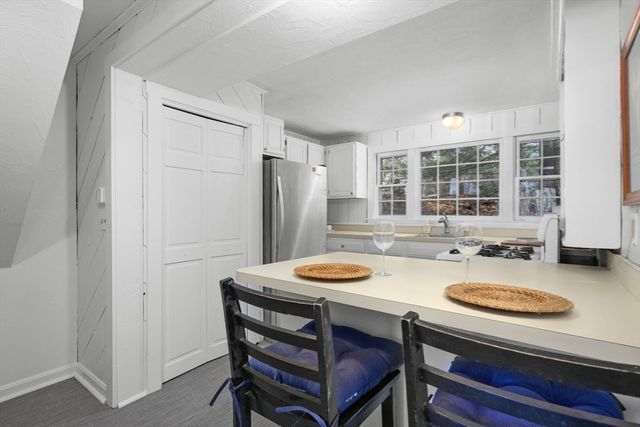 181 School St, Barnstable, MA 02635