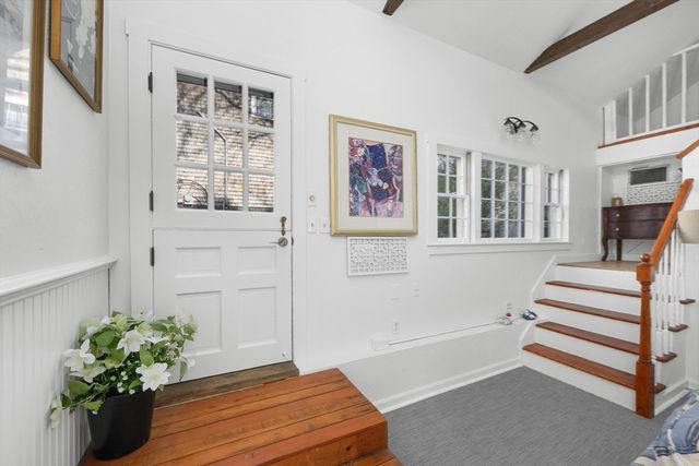 181 School St, Barnstable, MA 02635