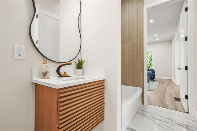 237 Altoona SW Place, Atlanta, GA 30314