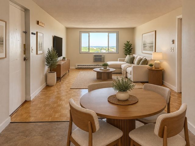 94 Beacon St 82, Somerville, MA 02143
