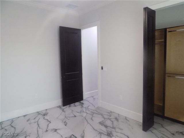 2992 Douglas AVE, Fort Myers, FL 33916