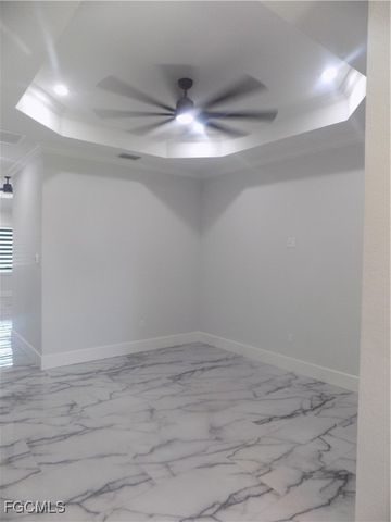 2992 Douglas AVE, Fort Myers, FL 33916