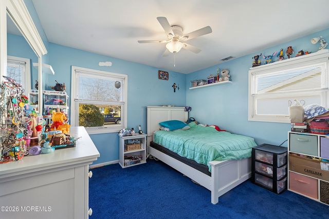 6 Hunterdon Avenue, Monroe, NJ 08831