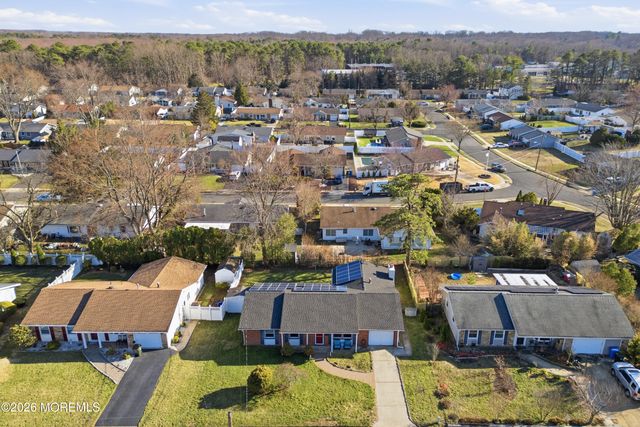 6 Hunterdon Avenue, Monroe, NJ 08831