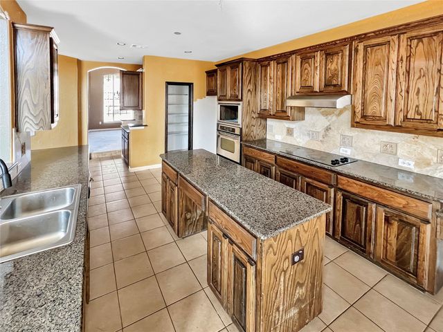 2715 Magellan, Grand Prairie, TX 75054