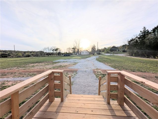 7304 E Old Ritchie Road, Lead Hill, AR 72644