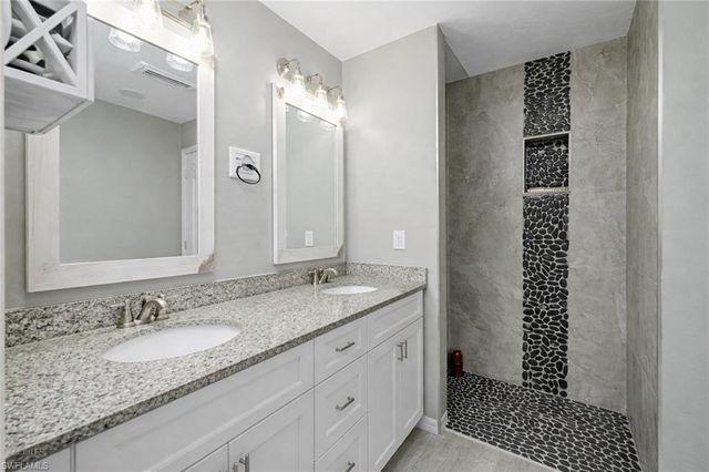 228 NW 29th AVE, Cape Coral, FL 33993