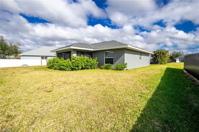 228 NW 29th AVE, Cape Coral, FL 33993