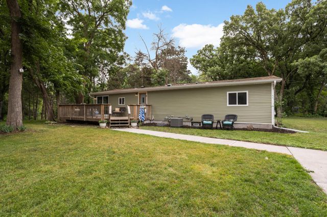 16570 22nd Street S, Saint Mary's Point, MN 55043