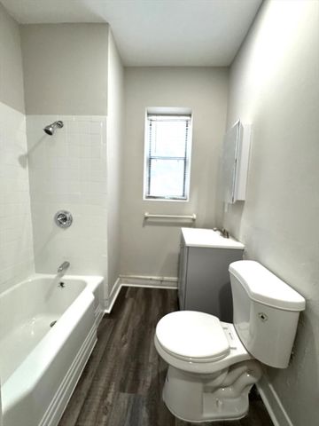 8 Langmaid Ave 4, Somerville, MA 02145