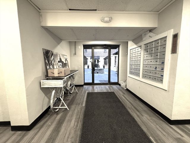 8 Langmaid Ave 4, Somerville, MA 02145