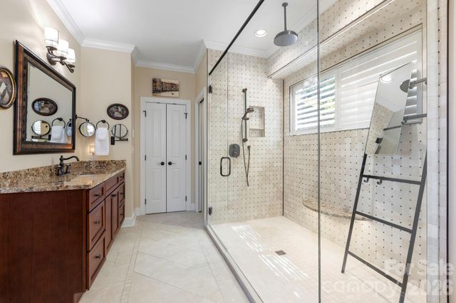 8 Spring Ridge Lane, Hendersonville, NC 28739