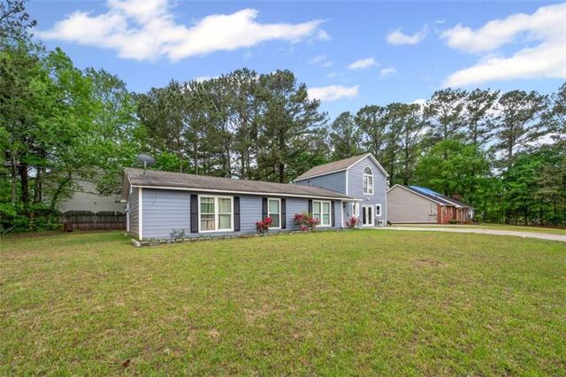 3999 Wabash Lane, Ellenwood, GA 30294