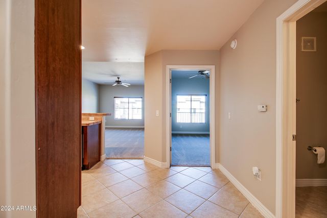 5450 E Deer Valley Drive Unit 4004, Phoenix, AZ 85054