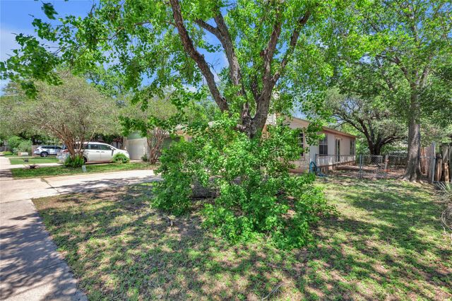 9613 Curlew DR, Austin, TX 78748
