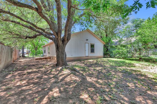 9613 Curlew DR, Austin, TX 78748