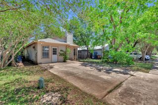 9613 Curlew DR, Austin, TX 78748
