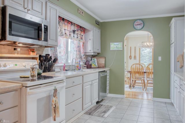 2624 N M 52 Road, Owosso, MI 48867