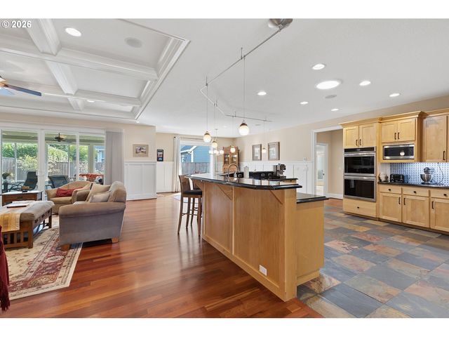 12413 Nw 48TH Ct, Vancouver, WA 98685